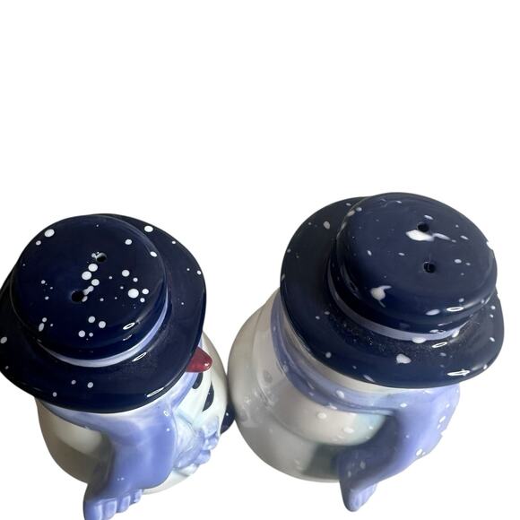 Home Target Snowman Salt & Pepper Shakers Ceramic Kitchen Table Holiday Winter - Picture 5 of 8